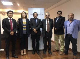 Participación del Taller “Logros y Retos de la Planificación Binacional  Bandera de Ecuador Ecuador- Bandera de Perú Perú”