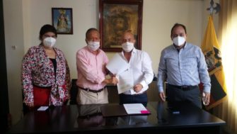Firma de Convenio de Apoyo Interinstitucional con GAD Las Lajas